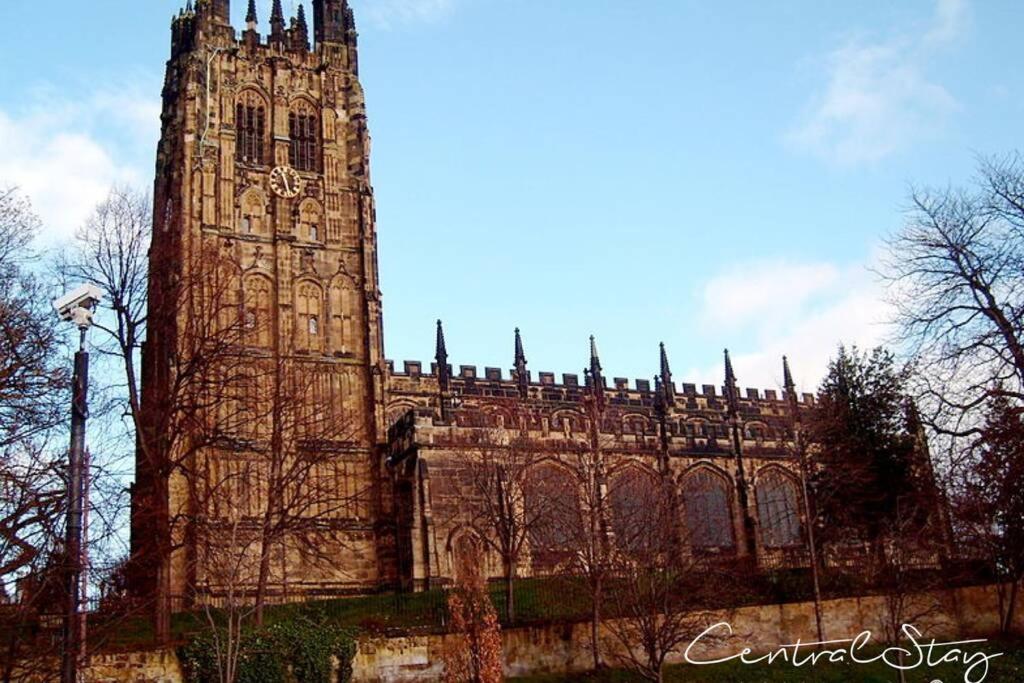 Wrexham Central Stay Apartment Seven Εξωτερικό φωτογραφία